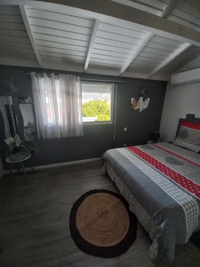 Lauraym 1 Otel Baie-Mahault Dış mekan fotoğraf